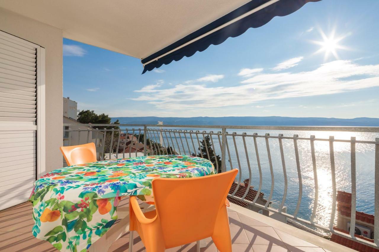 Beach Penthouse Diamond 오미스 외부 사진